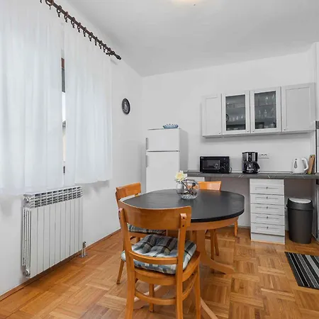 In - Istrien 46865 Apartamento *